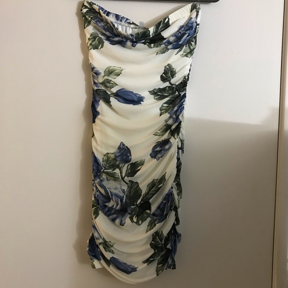 Floral strapless dress